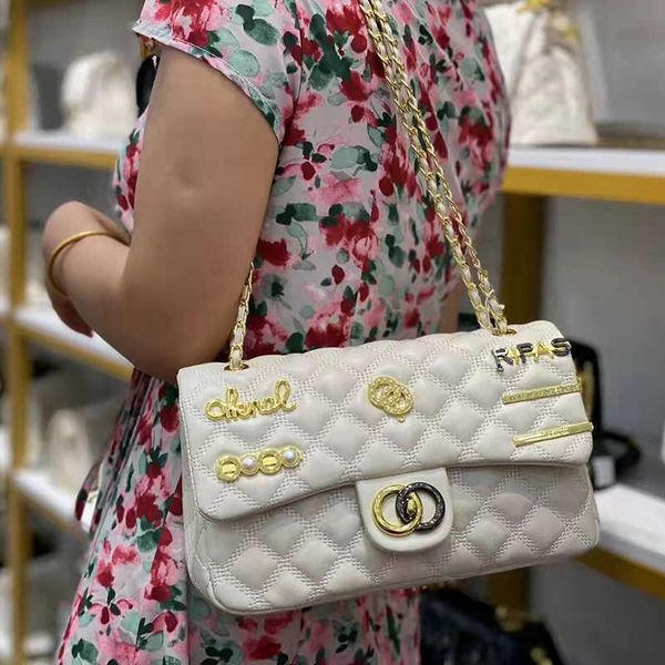 stores wholesale design bags low prices leather female 2023 new fashion net red versatile small fragrance graffiti chain sheepskin lingge me
stores wholesale design bags low prices leather female 2023 new fashion net red versatile small fragrance graffiti chain sheepskin lingge me