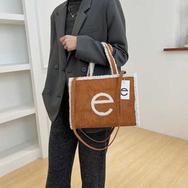 retail designer plush portable tote bag womens wool lamb handbags commuter letter single shoulder messenger bags, Brown;gray
retail designer plush portable tote bag womens wool lamb handbags commuter letter single shoulder messenger bags, Brown;gray