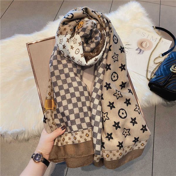 scarves temperament grid pattern female spring and autumn new dual-purpose korean shawl winter warm cotton linen silk scarf thin, Blue;gray
scarves temperament grid pattern female spring and autumn new dual-purpose korean shawl winter warm cotton linen silk scarf thin, Blue;gray