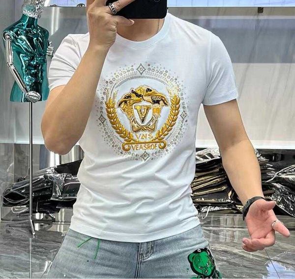 men's t-shirts european station summer new trendy brand simple half-sleeved medusa heavy industry embroidery ice silk slim short-sleeve, White;black
men's t-shirts european station summer new trendy brand simple half-sleeved medusa heavy industry embroidery ice silk slim short-sleeve, White;black