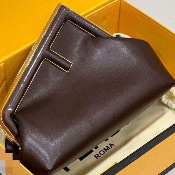 fend designer bags woman's luxury handbag one-shoulder 2022 new fashion multi-functional cross body one shoulder handbag lady
fend designer bags woman's luxury handbag one-shoulder 2022 new fashion multi-functional cross body one shoulder handbag lady