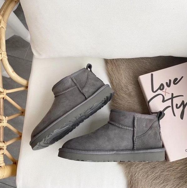 designer snow boots women booties classic aus new super mini snow boot ankle short bow fur for winter black chestnut bowtie luxurys fashions
designer snow boots women booties classic aus new super mini snow boot ankle short bow fur for winter black chestnut bowtie luxurys fashions