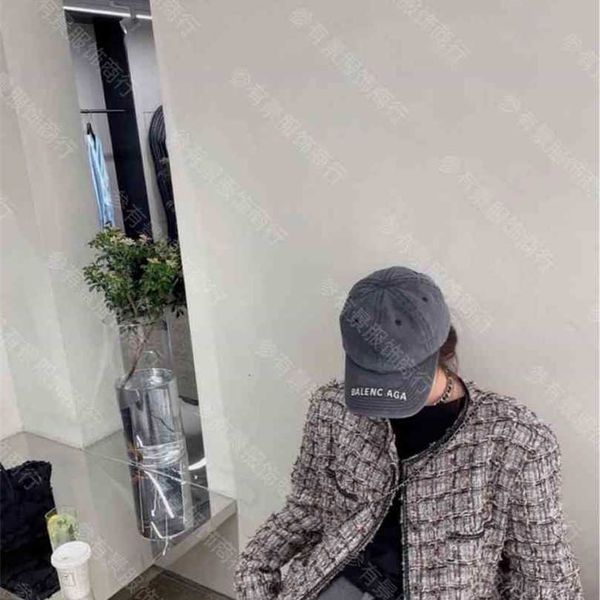 paris balenciga caps b home luxury pair of letters leisure embroidery baseball cap washing water old mens and womens same style wbd8, Blue;gray
paris balenciga caps b home luxury pair of letters leisure embroidery baseball cap washing water old mens and womens same style wbd8, Blue;gray