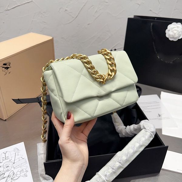 women hollow out badge classic flap shoulder bag versatile designer crossbody mini metal portable fashion luxury wallet handbag key pouch bi
women hollow out badge classic flap shoulder bag versatile designer crossbody mini metal portable fashion luxury wallet handbag key pouch bi