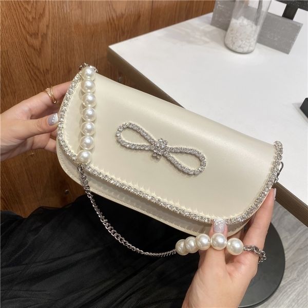 waist bag diamond bow messenger bag casual solid fashion pearl shoulder handbags simple 221119
waist bag diamond bow messenger bag casual solid fashion pearl shoulder handbags simple 221119