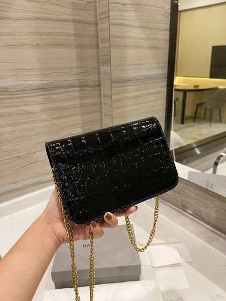 designer bags luxuries hangbag women bag luxurys designers shoulder women handbags 001
designer bags luxuries hangbag women bag luxurys designers shoulder women handbags 001