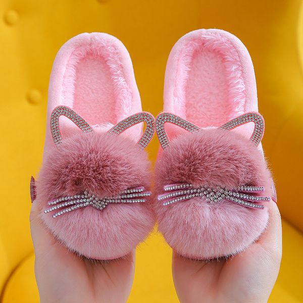 slipper girls cotton slippers winter indoor baby toddler shoes non slip children home cute cartoon furry for kids 221121, Black;grey
slipper girls cotton slippers winter indoor baby toddler shoes non slip children home cute cartoon furry for kids 221121, Black;grey