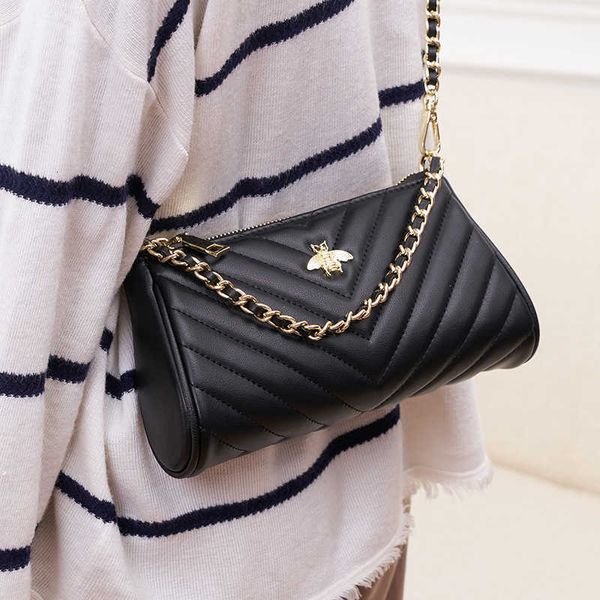 stores wholesale design bags low prices 2023 new women's leather armpit high sense small with simple versatile commuter
stores wholesale design bags low prices 2023 new women's leather armpit high sense small with simple versatile commuter