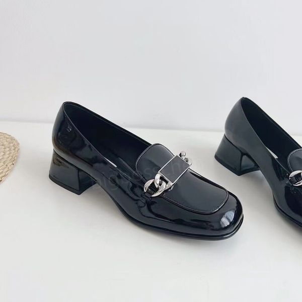 lefu mouth shallow miu formal shoes coarse heels women's designer fashion luxury square head chain badge patent leather black white par
lefu mouth shallow miu formal shoes coarse heels women's designer fashion luxury square head chain badge patent leather black white par
