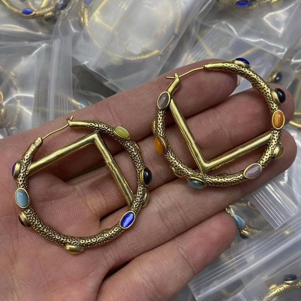 gemstone inlay big hoops earrings fashion hoop huggie f letter exaggerate copper earring women jewelry birthday party christmas gifts fer5 -, Golden;silver
gemstone inlay big hoops earrings fashion hoop huggie f letter exaggerate copper earring women jewelry birthday party christmas gifts fer5 -, Golden;silver