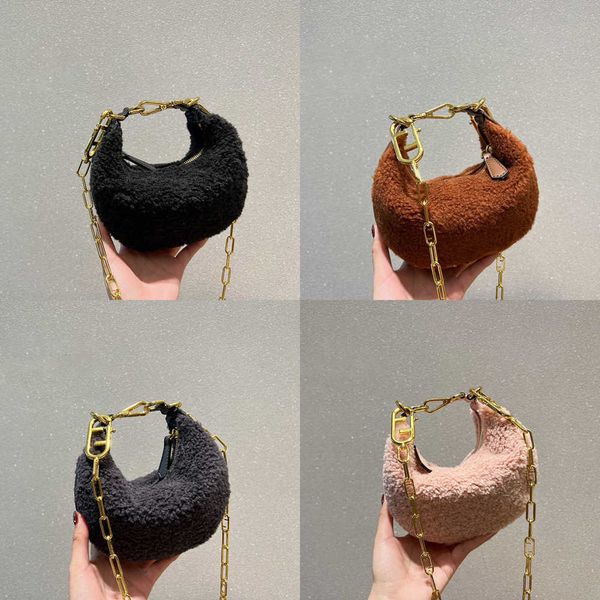 evening bags designer crossbody chain bag womens handbag fashion half moon shoulder bags women luxury metal letters purse handbags 221024
evening bags designer crossbody chain bag womens handbag fashion half moon shoulder bags women luxury metal letters purse handbags 221024