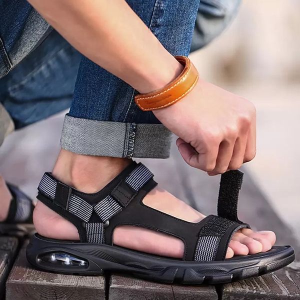 new shoes men beach sandals flat soft casual mens sandals black summer holiday male thick sole 
new shoes men beach sandals flat soft casual mens sandals black summer holiday male thick sole