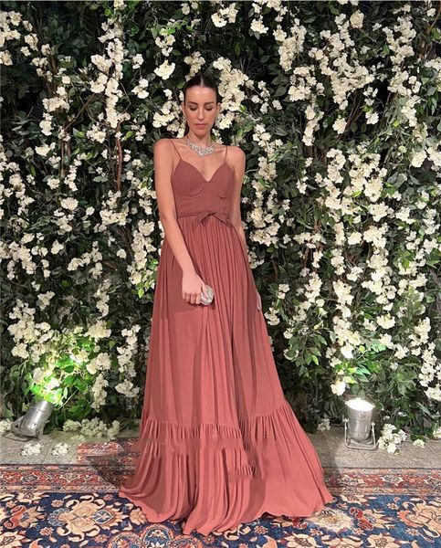 a line old pink matte satin prom dresses spaghetti straps tiered arabic women evening gowns vintage formal party, Black
a line old pink matte satin prom dresses spaghetti straps tiered arabic women evening gowns vintage formal party, Black