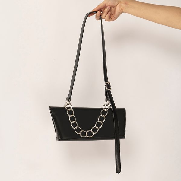 waist bags luxury handbag designer vintage shoulder bag chain messenger soft crossbody bag purse 221119
waist bags luxury handbag designer vintage shoulder bag chain messenger soft crossbody bag purse 221119