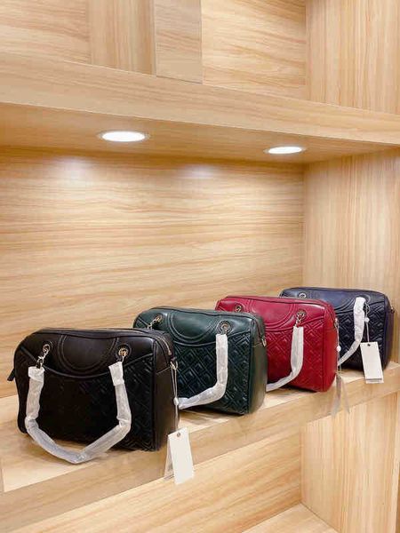 designer luxury women bag torys handbag tb fashion inclined shoulder bags versatile purses tories burchs totes large capacity saddle wallet
designer luxury women bag torys handbag tb fashion inclined shoulder bags versatile purses tories burchs totes large capacity saddle wallet
