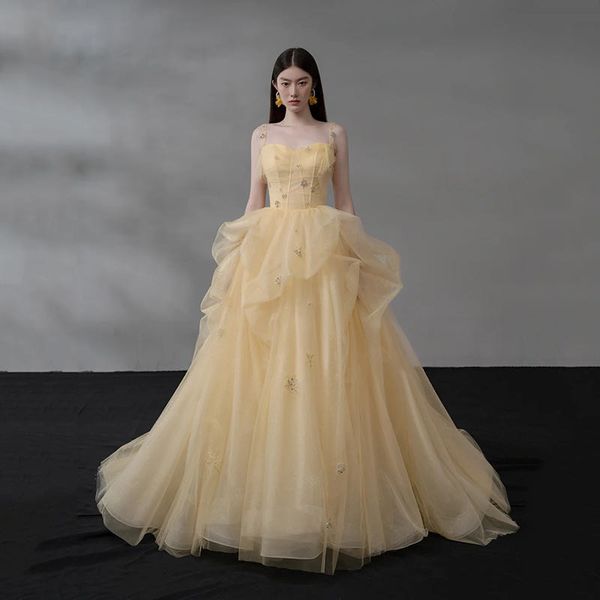 2023 evening dresses sparkly black spaghetti straps satin ball gown prom gowns sleeveless lace appliques backless african arabic party wear, Black;red
2023 evening dresses sparkly black spaghetti straps satin ball gown prom gowns sleeveless lace appliques backless african arabic party wear, Black;red