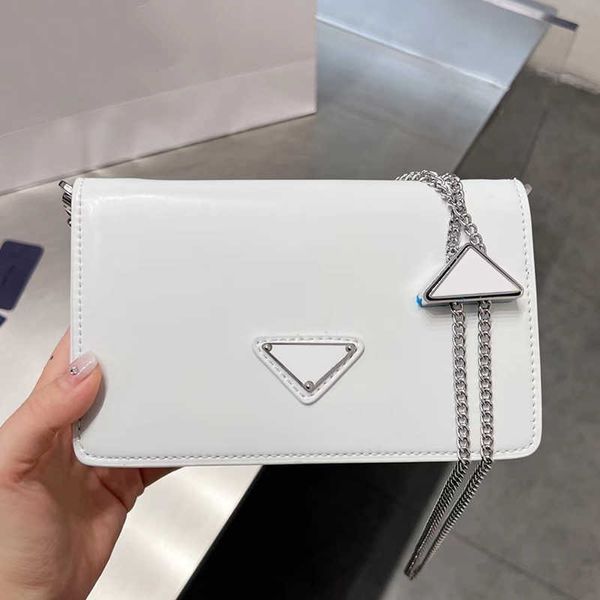 luxuries designer bag fashion women chain shoulder bags classic leathe messenger crossbody handbags lady leather handbag small
luxuries designer bag fashion women chain shoulder bags classic leathe messenger crossbody handbags lady leather handbag small