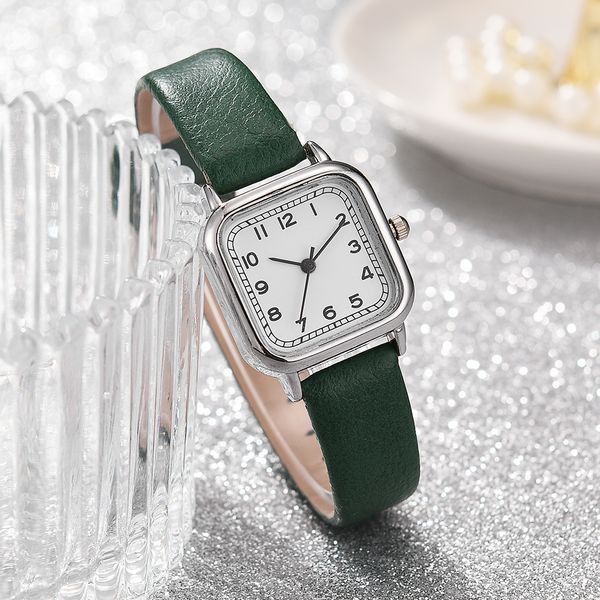 hbp ladies wrist watches dress leisure watch women watches leather strap silver clock women montres de luxe, Slivery;brown
hbp ladies wrist watches dress leisure watch women watches leather strap silver clock women montres de luxe, Slivery;brown