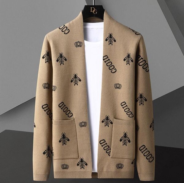 men's sweaters 2022 fall korean bee alphabet print cardigan men sweater coat designer fashion knit jacket sweaters black, White;black
men's sweaters 2022 fall korean bee alphabet print cardigan men sweater coat designer fashion knit jacket sweaters black, White;black