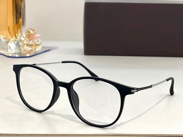 optical eyeglasses for men women retro 5607 style anti-blue light lens plate full frame with box, White;black
optical eyeglasses for men women retro 5607 style anti-blue light lens plate full frame with box, White;black