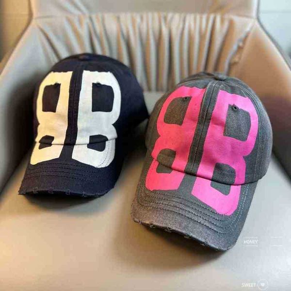 designer ball balenciga caps paris bucket trucker baseball bb hat europe and america double b graffiti print face value letter lovers casual, Blue;gray
designer ball balenciga caps paris bucket trucker baseball bb hat europe and america double b graffiti print face value letter lovers casual, Blue;gray
