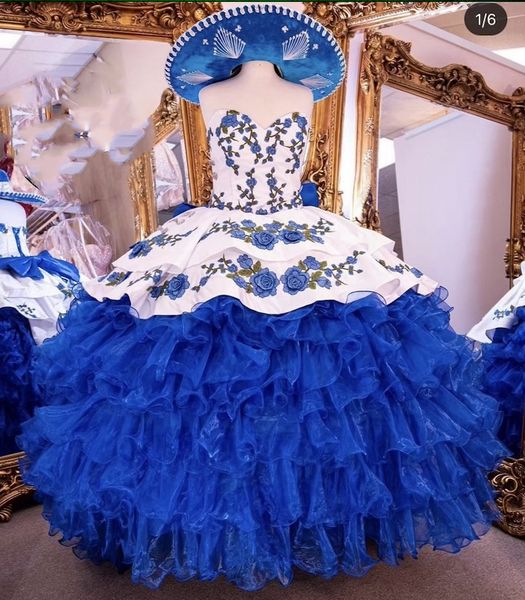 white and blue floral embroidery quinceanera dresses bow back sweetheart sleevless puffy ball gown sweet 15 girls prom party vestido, Blue;red
white and blue floral embroidery quinceanera dresses bow back sweetheart sleevless puffy ball gown sweet 15 girls prom party vestido, Blue;red