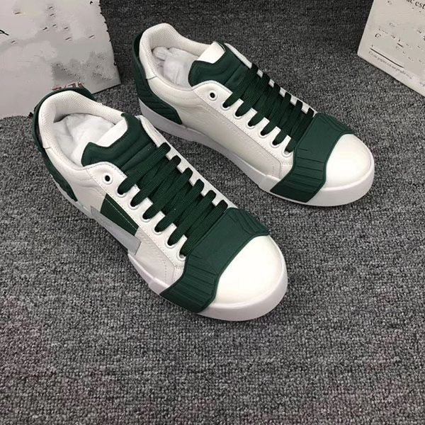 2022c custom-made men's and women's graffiti hand-painted casual sneakers stylish and versatile personality party shoes no box r7, Red;white
2022c custom-made men's and women's graffiti hand-painted casual sneakers stylish and versatile personality party shoes no box r7, Red;white