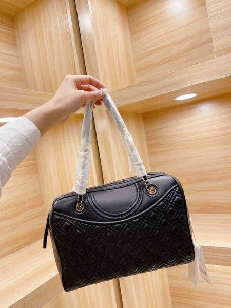 designer luxury women the tote bag fashion versatile handbags shoulder crossbody bags purse tories totes large capacity saddle wallets 7a i8
designer luxury women the tote bag fashion versatile handbags shoulder crossbody bags purse tories totes large capacity saddle wallets 7a i8