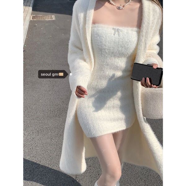 two piece dress casual dresses mohair knitted cardigan mink cashmere fluffy sweater coat pure white plush velvet tube camis women 2pcs set 2
two piece dress casual dresses mohair knitted cardigan mink cashmere fluffy sweater coat pure white plush velvet tube camis women 2pcs set 2