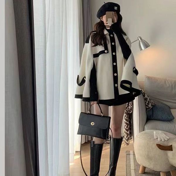 women's wool blends autumn and winter korean version fashion french college style cape woolen coat design trend 221121, Black
women's wool blends autumn and winter korean version fashion french college style cape woolen coat design trend 221121, Black