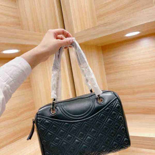 designer luxury women bag tory handbag tb fashion inclined shoulder bags versatile purses tories burchs totes large capacity saddle coal wal
designer luxury women bag tory handbag tb fashion inclined shoulder bags versatile purses tories burchs totes large capacity saddle coal wal