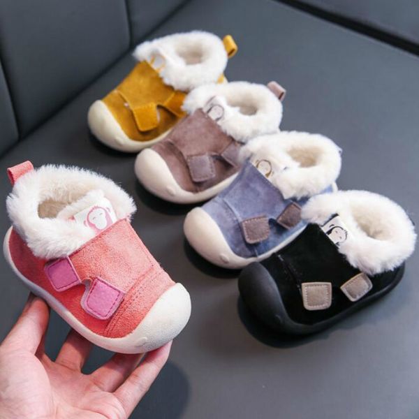 first walkers winter baby shoes first walkers boy non-slip kids boots shoes born girl warm plush infants soft sole sneakers 221122
first walkers winter baby shoes first walkers boy non-slip kids boots shoes born girl warm plush infants soft sole sneakers 221122