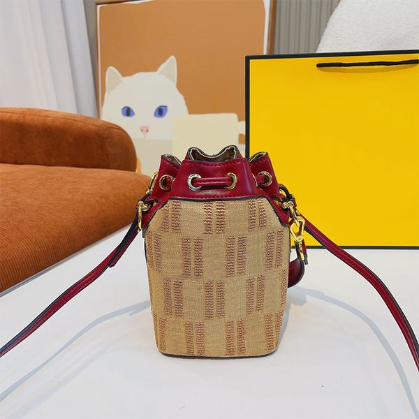 tote bucket bag drawstring handbag crossbody shoulder purse embroidery letter fashion cross body handbags detachable strap patchwork leather
tote bucket bag drawstring handbag crossbody shoulder purse embroidery letter fashion cross body handbags detachable strap patchwork leather