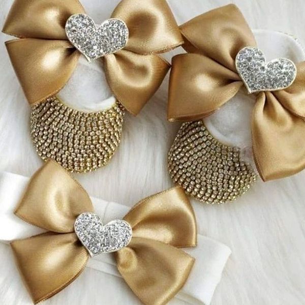 first walkers dollbling rhinestones baby girl shoes walker headband set sparkle angle wing crystal princess shoes shower gift 221122
first walkers dollbling rhinestones baby girl shoes walker headband set sparkle angle wing crystal princess shoes shower gift 221122