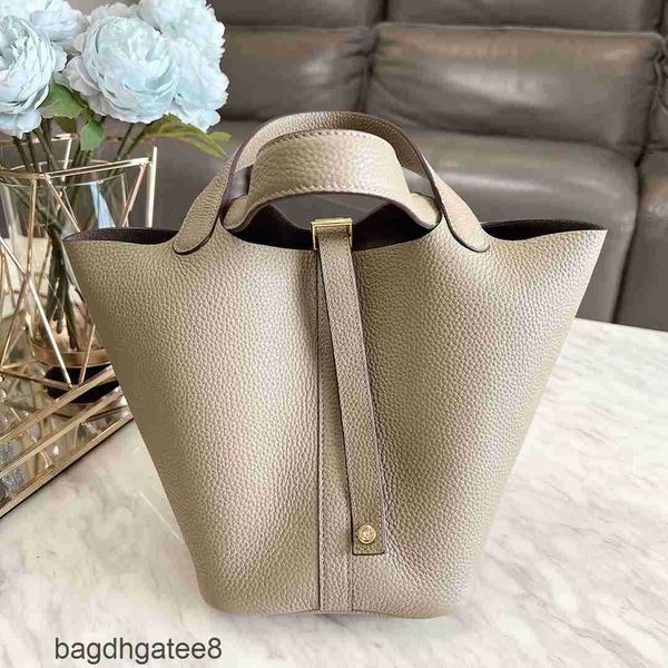 original designer women s picotin handbag gold locks purse basket shoulder pattern bag togo cowhide he bags buckle soft large capacity 1vle
original designer women s picotin handbag gold locks purse basket shoulder pattern bag togo cowhide he bags buckle soft large capacity 1vle