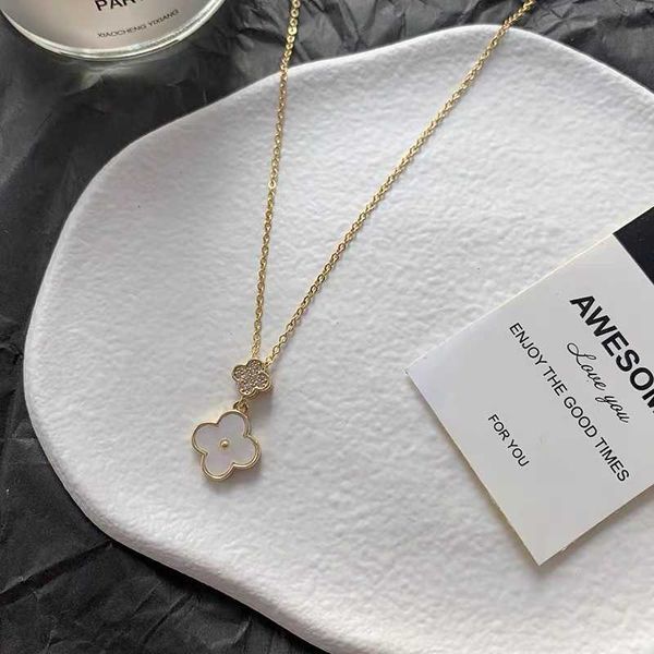 pendant necklaces strands strings fashionable four leaf grass necklace white shell net red full diamond pendant simple design collar chain f, Silver
pendant necklaces strands strings fashionable four leaf grass necklace white shell net red full diamond pendant simple design collar chain f, Silver