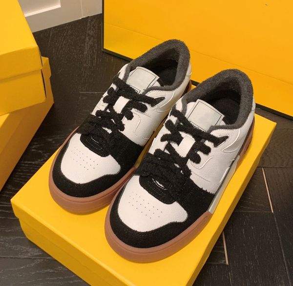 with box classic black white match sneakers women's low suede leather patchwork platform shoes thick bottom lace up velvet winter train
with box classic black white match sneakers women's low suede leather patchwork platform shoes thick bottom lace up velvet winter train