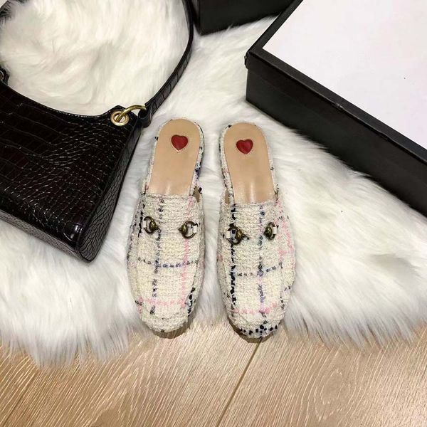 luxury slipper designer sandal italy brand slides women slippers flat bottom flip flop sneakers boots casual shoe by 9 012, Black
luxury slipper designer sandal italy brand slides women slippers flat bottom flip flop sneakers boots casual shoe by 9 012, Black
