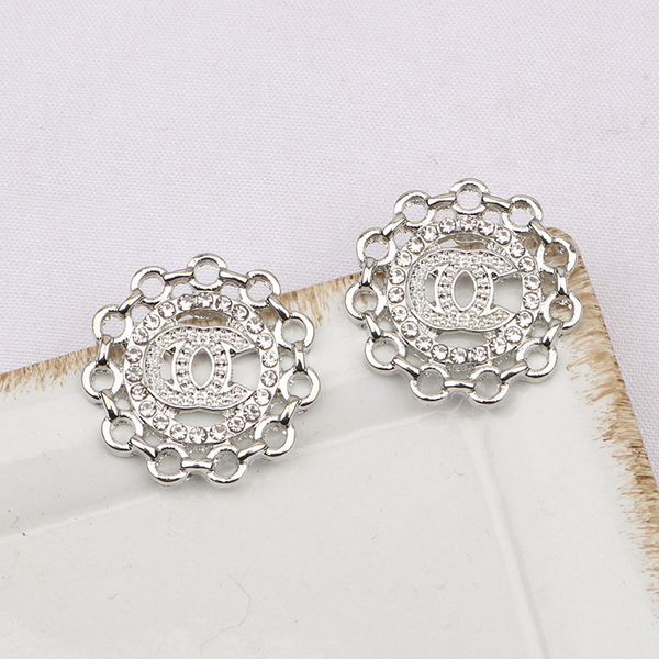 stylish circle coins simple vintage earrings 925 silver luxury brand designer letters big stud geometric famous for women pearl earring jewe, Golden;silver
stylish circle coins simple vintage earrings 925 silver luxury brand designer letters big stud geometric famous for women pearl earring jewe, Golden;silver
