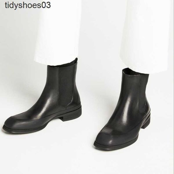 dress shoes the row women designers rois full leather square head low heel chelsea boots elastic sleeve black short boots size 34-39
dress shoes the row women designers rois full leather square head low heel chelsea boots elastic sleeve black short boots size 34-39
