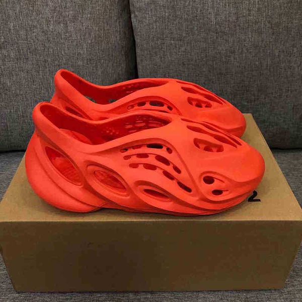 slide slides yeesys kanyes foam slippers rubber men women sandals children kids shoes triple black white red resin bone desert sand girls bo
slide slides yeesys kanyes foam slippers rubber men women sandals children kids shoes triple black white red resin bone desert sand girls bo