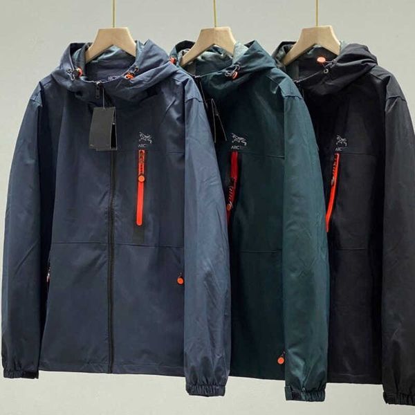 arc designer jacket mens outdoor windproof waterproof hard shell hooded coat couple cardigan windbreaker trend sportswear, Black;brown
arc designer jacket mens outdoor windproof waterproof hard shell hooded coat couple cardigan windbreaker trend sportswear, Black;brown