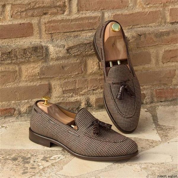dress shoes loafers men brown plaid tassel canvas fashion business breathable casual of zapatos hombre 221121, Black
dress shoes loafers men brown plaid tassel canvas fashion business breathable casual of zapatos hombre 221121, Black