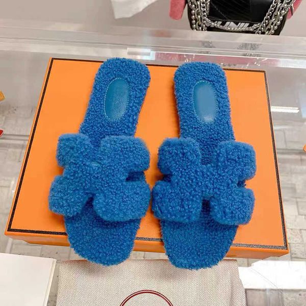 wool hermzs all for slippers bear sandal oran dsigner slipper shoes designer winter furry women autumn wear leather and fur one flat bottome
wool hermzs all for slippers bear sandal oran dsigner slipper shoes designer winter furry women autumn wear leather and fur one flat bottome