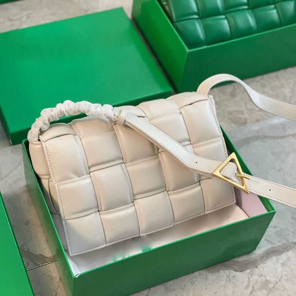 designer bags leather bottegas bag woven venetas new green woven large lattice pillow bag tofu sheepskin cloud messenger armpit small square
designer bags leather bottegas bag woven venetas new green woven large lattice pillow bag tofu sheepskin cloud messenger armpit small square