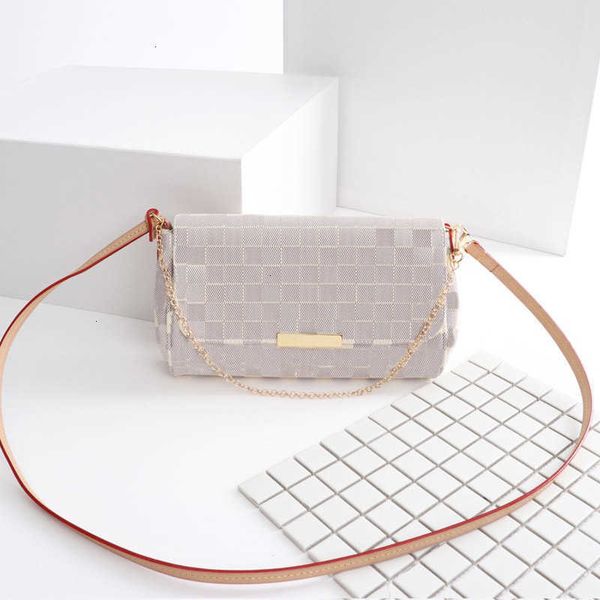 designer bag shoulder crossbody letter flap bag oxidation leather handbag bags classic purse chain hardware magnetic hasp removable strap
designer bag shoulder crossbody letter flap bag oxidation leather handbag bags classic purse chain hardware magnetic hasp removable strap