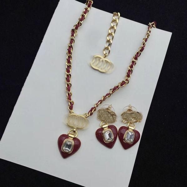 luxury brand designers letters stud clip eardrop brass copper geometric red heart gem pendant necklace chain women crystal rhinestone earrin, Golden;silver
luxury brand designers letters stud clip eardrop brass copper geometric red heart gem pendant necklace chain women crystal rhinestone earrin, Golden;silver