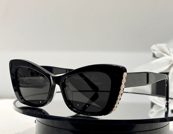 shiny black cat eye sunglasses with pearls women summer sunnies shades uv400 eyewear with box, White;black
shiny black cat eye sunglasses with pearls women summer sunnies shades uv400 eyewear with box, White;black