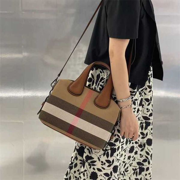 burbrerys crossbody handbags bags burbrery onthego tote luxuries designers women bag purses totes designer woman handbag shoulder wallet par
burbrerys crossbody handbags bags burbrery onthego tote luxuries designers women bag purses totes designer woman handbag shoulder wallet par