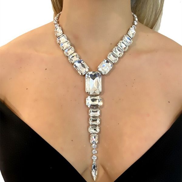 chokers exaggerated crystal big square stone long snake choker necklace wedding jewelry for women ins pendant collar 221121, Golden;silver
chokers exaggerated crystal big square stone long snake choker necklace wedding jewelry for women ins pendant collar 221121, Golden;silver